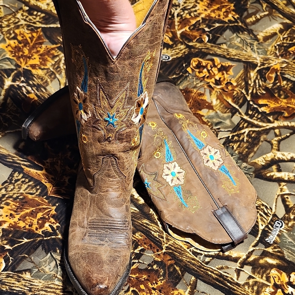 J.B. Dillon Brown Embroidered Heeled Boots